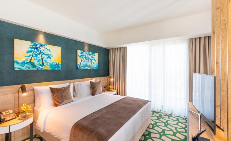 family-nomer-s-balkonom